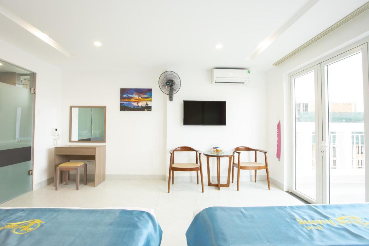 Que Huong Hotel Quy Nhon Exterior photo